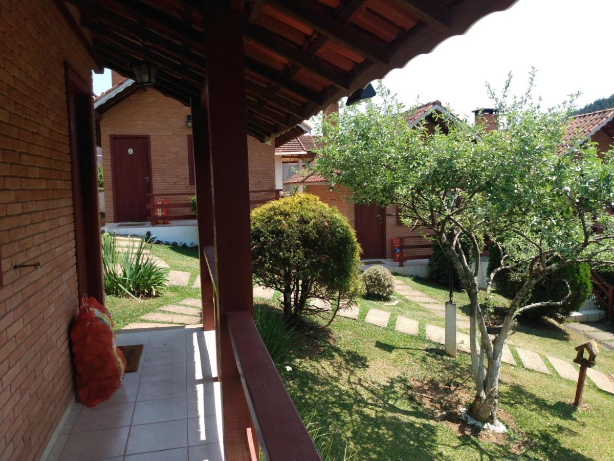 Chales Encantus Villa Monte Verde  Luaran gambar