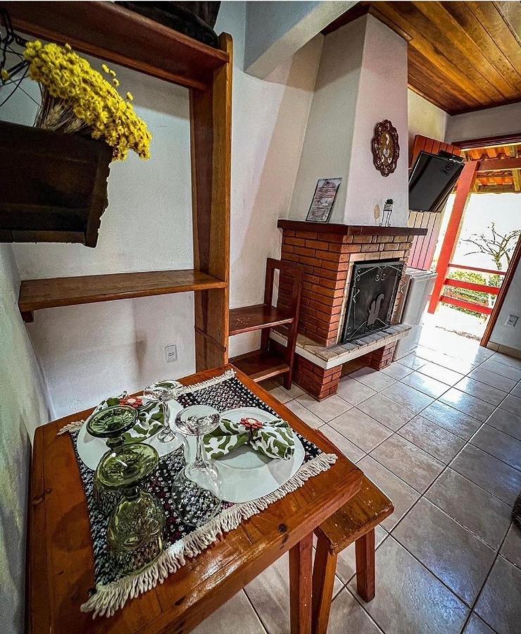 Chales Encantus Villa Monte Verde  Bilik gambar