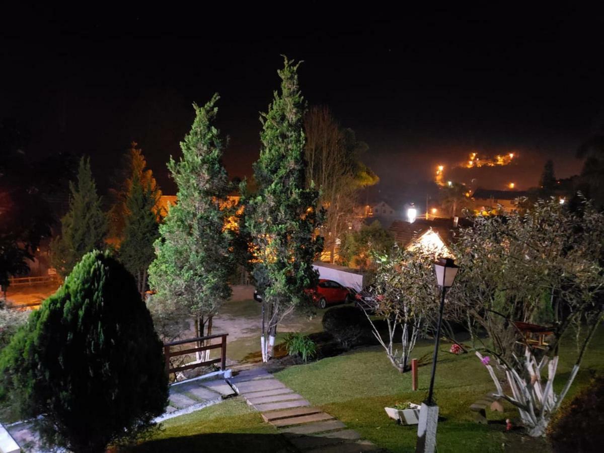 Chales Encantus Villa Monte Verde  Luaran gambar